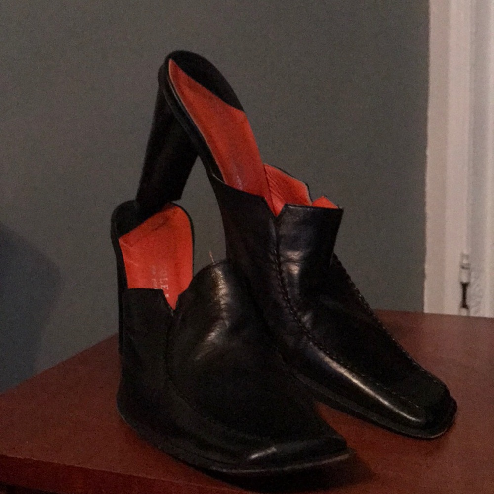Kenneth Cole mules